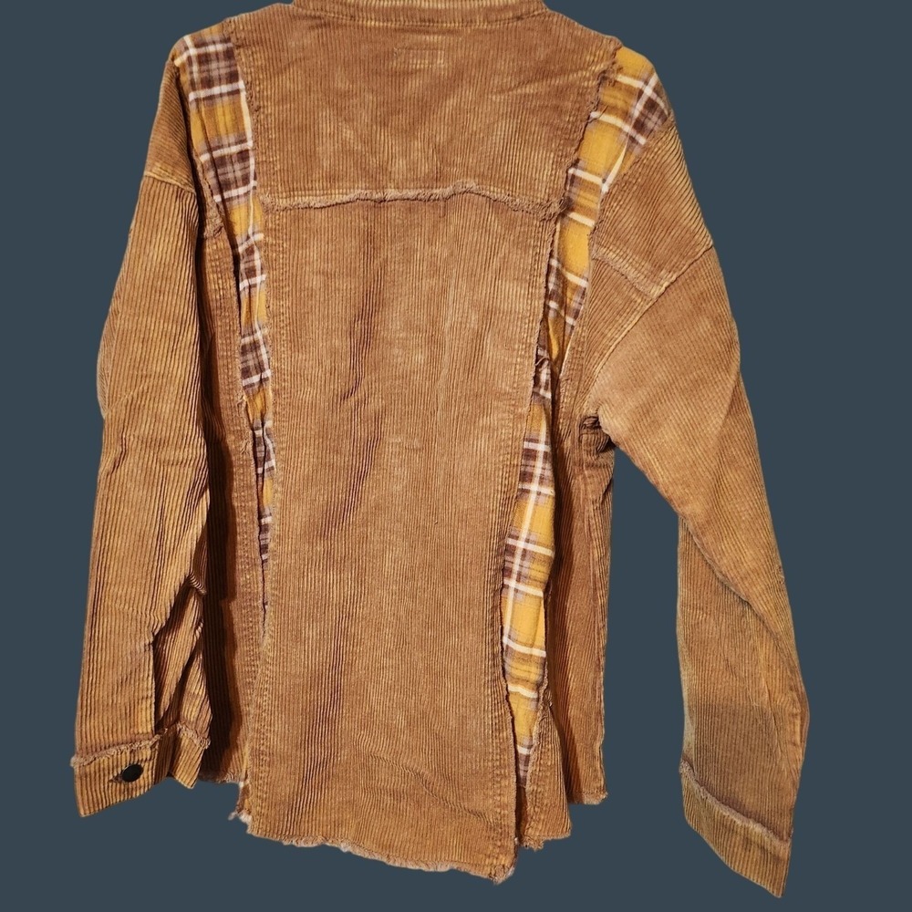 Easel Large Vintage-Inspired Distressed Cottagecore Artsy Boho Patchwork Shacket - Picture 3 of 11